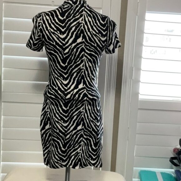 SHEIN - Picture 3 of 7